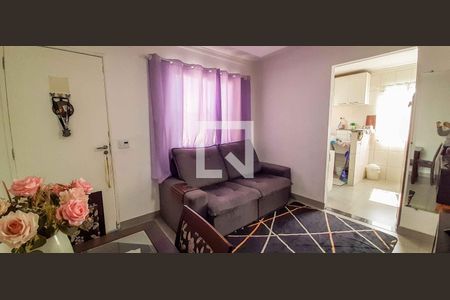 Sala de apartamento para alugar com 2 quartos, 44m² em Santa Maria, Osasco