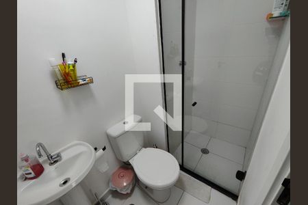 Banheiro de apartamento para alugar com 2 quartos, 32m² em Colônia (zona Leste), São Paulo