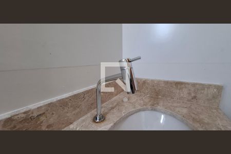 Banheiro/Suíte  de apartamento à venda com 2 quartos, 90m² em Vila Curuçá, Santo André