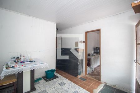 Sala de casa à venda com 4 quartos, 390m² em Vila Nova, Porto Alegre