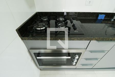 Cozinha  de apartamento para alugar com 2 quartos, 45m² em Jardim Centenario, São Paulo