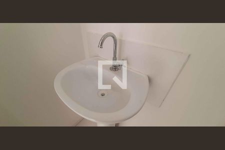 Banheiro da Suíte de apartamento para alugar com 1 quarto, 27m² em Metalúrgicos, Osasco