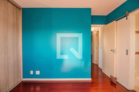 Suíte de apartamento à venda com 2 quartos, 57m² em Morro Santana,  Porto Alegre