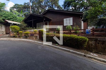 Fachada de casa à venda com 3 quartos, 130m² em Barro Branco (zona Norte), São Paulo