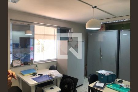 Casa à venda com 3 quartos, 470m² em Vila Monumento, São Paulo