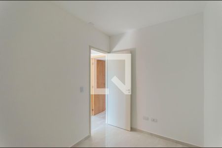 Quarto 2 de apartamento para alugar com 2 quartos, 41m² em Vila Monumento, São Paulo