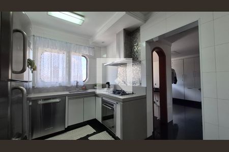 Cozinha de apartamento à venda com 3 quartos, 135m² em Parque das Nações, Santo André