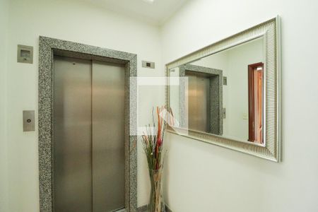 Elevador de casa à venda com 6 quartos, 800m² em Jardim Franca, São Paulo