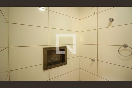 Banheiro de apartamento para alugar com 1 quarto, 50m² em Vila Santa Clara, São Paulo