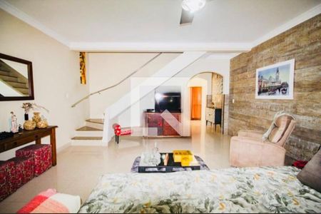 Foto 06 de casa à venda com 3 quartos, 230m² em Parada Inglesa, São Paulo