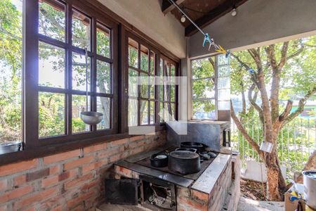 Área externa de casa à venda com 1 quarto, 48m² em Espírito Santo, Porto Alegre
