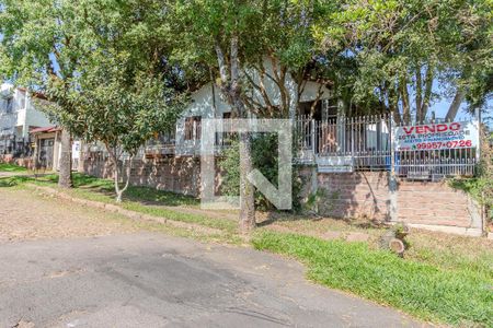 Fachada de casa à venda com 1 quarto, 48m² em Espírito Santo, Porto Alegre