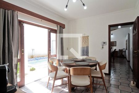 Sala de casa à venda com 4 quartos, 434m² em City América, São Paulo