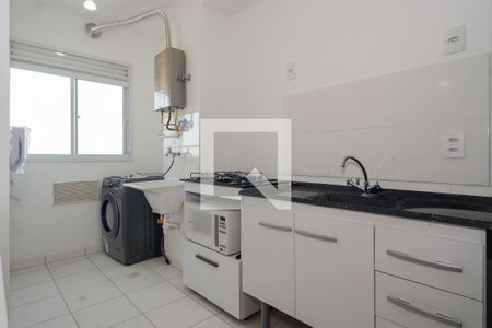Cozinha de apartamento para alugar com 2 quartos, 43m² em Parque Arariba, São Paulo