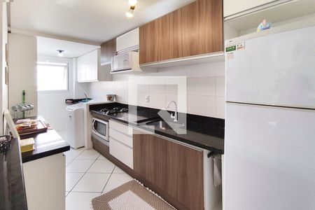 Cozinha e Área de Serviço de apartamento à venda com 2 quartos, 60m² em Scharlau, São Leopoldo