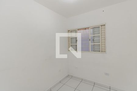 Quarto 2 de casa para alugar com 2 quartos, 48m² em Vila Silvia, São Paulo