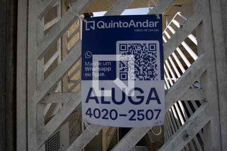 Placa de casa para alugar com 2 quartos, 48m² em Vila Silvia, São Paulo