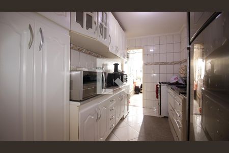 Cozinha de apartamento à venda com 3 quartos, 74m² em Vila Bancaria, São Paulo
