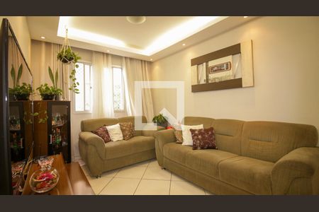 Sala de apartamento à venda com 3 quartos, 74m² em Vila Bancaria, São Paulo