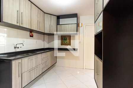 Cozinha  de apartamento para alugar com 1 quarto, 60m² em Jardim Dom Bosco, São Paulo