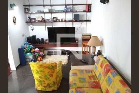 Casa à venda com 3 quartos, 270m² em Santo Amaro, São Paulo