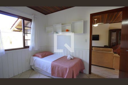 Quarto 1 de casa para alugar com 3 quartos, 150m² em Morro das Pedras, Florianópolis