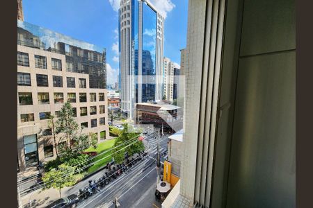 Vista do Quarto 1 de apartamento à venda com 2 quartos, 62m² em Vila Olímpia, São Paulo