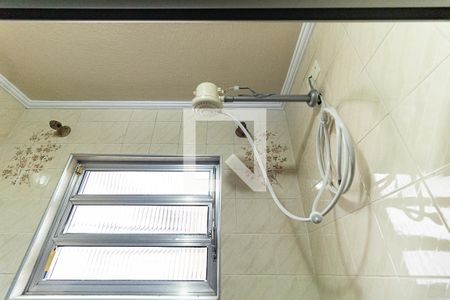 Banheiro Social de casa à venda com 2 quartos, 105m² em Parque Fongaro, São Paulo