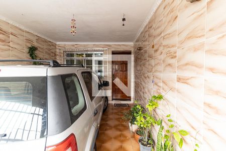 Garagem de casa à venda com 2 quartos, 105m² em Parque Fongaro, São Paulo