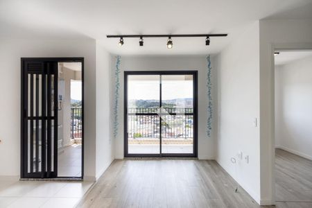 Sala/Cozinha de apartamento para alugar com 3 quartos, 67m² em Vila Anastácio, São Paulo