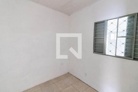 Quarto 2 de casa para alugar com 2 quartos, 36m² em Medianeira, Porto Alegre