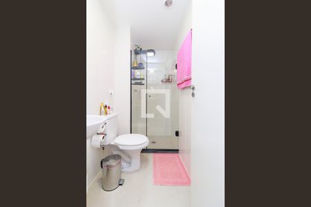 Banheiro de apartamento para alugar com 1 quarto, 24m² em Santo Amaro, São Paulo