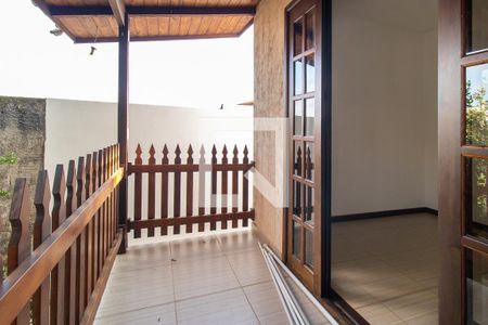 Varanda de casa para alugar com 3 quartos, 330m² em Alto Boqueirão, Curitiba