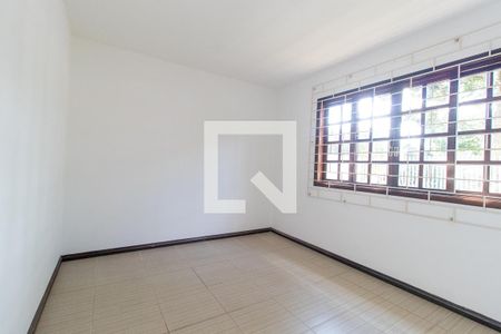 Quarto 1 de casa para alugar com 3 quartos, 330m² em Alto Boqueirão, Curitiba