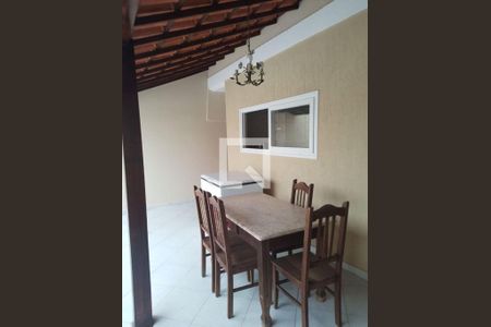 Casa à venda com 4 quartos, 186m² em Badu, Niterói