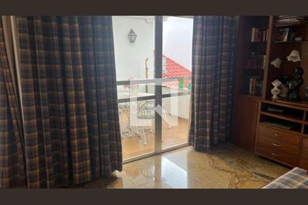 Casa à venda com 4 quartos, 403m² em São Francisco, Niterói