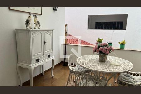 Casa à venda com 4 quartos, 403m² em São Francisco, Niterói