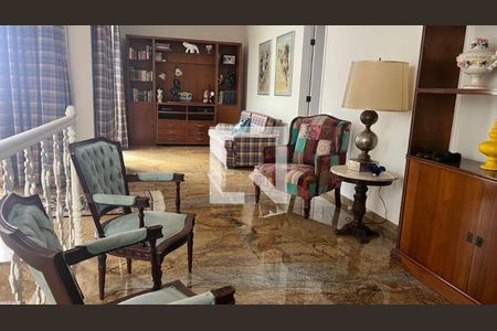 Casa à venda com 4 quartos, 403m² em São Francisco, Niterói