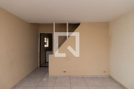 Sala de casa à venda com 2 quartos, 103m² em Vila Gustavo, São Paulo