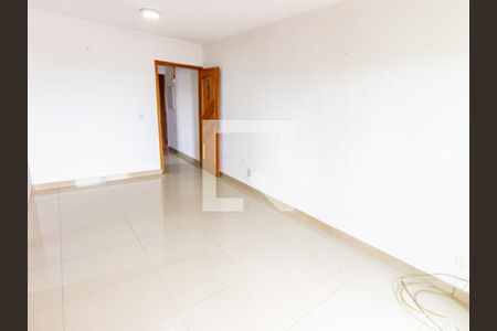 Sala de apartamento à venda com 2 quartos, 64m² em Vila Invernada, São Paulo