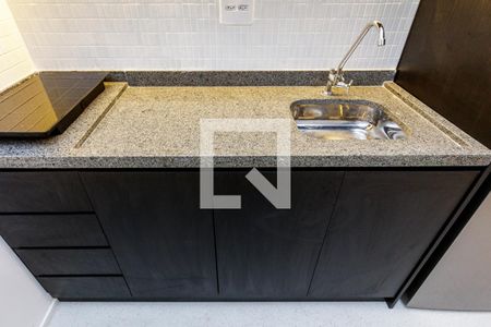Cozinha de kitnet/studio à venda com 1 quarto, 24m² em Vila Buarque, São Paulo