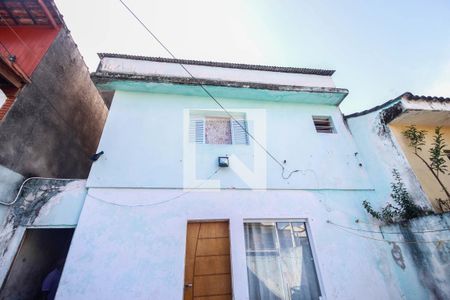 Fachada de casa à venda com 3 quartos, 150m² em Jardim Picolo, São Paulo