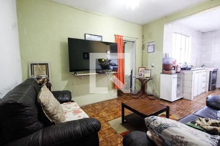 Sala de casa à venda com 3 quartos, 150m² em Jardim Picolo, São Paulo