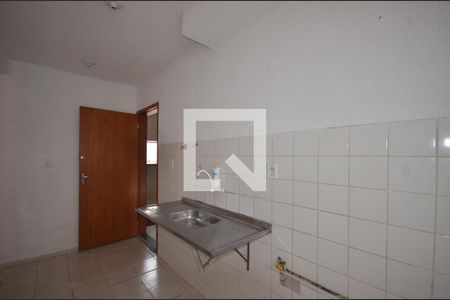 Cozinha de apartamento para alugar com 2 quartos, 47m² em Paciência, Rio de Janeiro