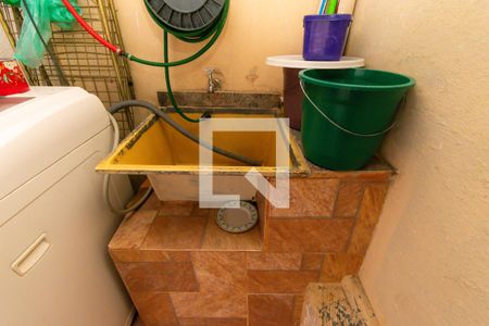 Casa 2 - Área de Serviço de casa à venda com 6 quartos, 400m² em Jardim Colorado, São Paulo