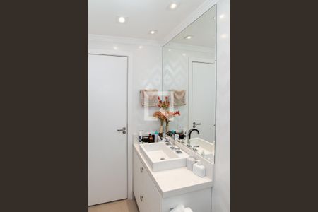 Banheiro da Suíte 2 de apartamento à venda com 2 quartos, 144m² em Vila Leonor, São Paulo