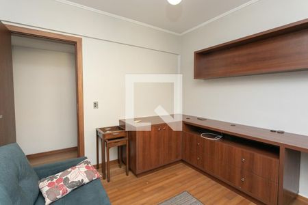 Quarto 1 de apartamento para alugar com 3 quartos, 106m² em Rio Branco, Porto Alegre