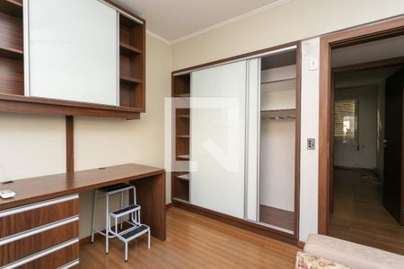 Quarto 2 de apartamento para alugar com 3 quartos, 106m² em Rio Branco, Porto Alegre