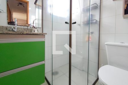 Banheiro de apartamento à venda com 2 quartos, 51m² em Jardim Paulicéia, Campinas