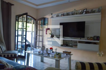 Sala de casa à venda com 4 quartos, 400m² em Anil, Rio de Janeiro